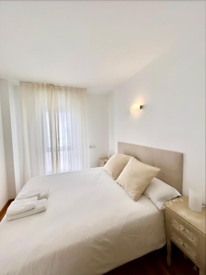 Ancora Frontbeach Luxury Apartment Tossa de Mar Bagian luar foto