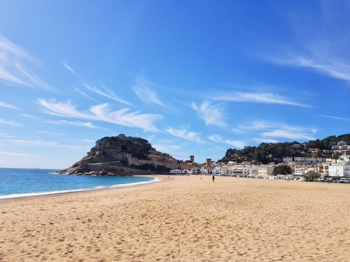 Ancora Frontbeach Luxury Apartment Tossa de Mar Bagian luar foto
