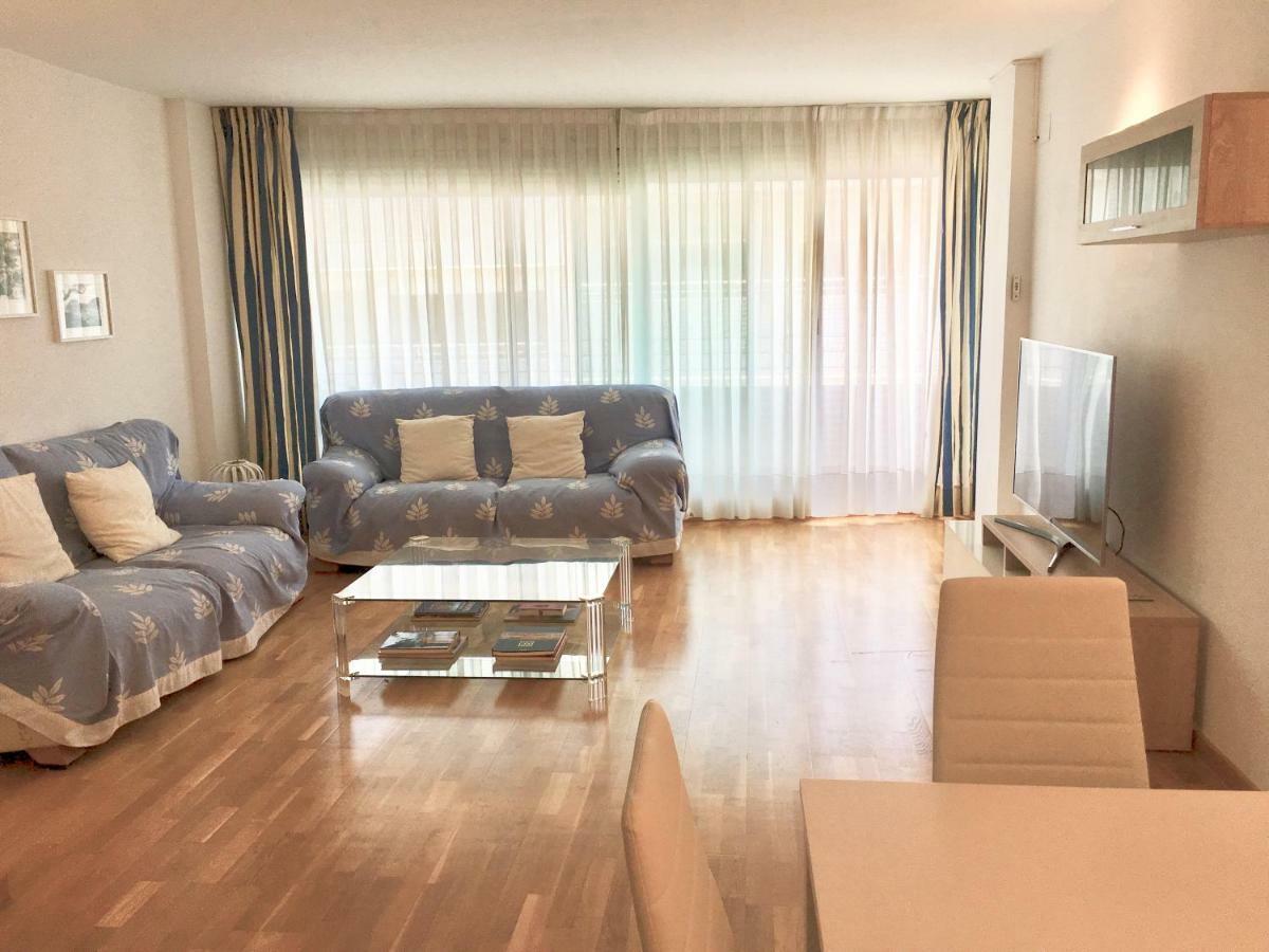 Ancora Frontbeach Luxury Apartment Tossa de Mar Bagian luar foto